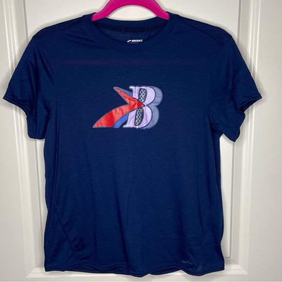Brooks Brand Distance Graphic Short Sleeve - Picture 5 of 16